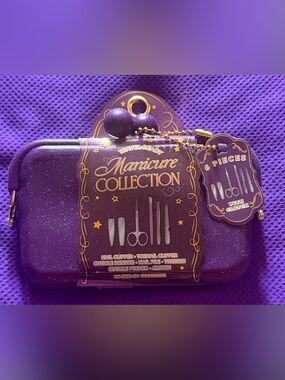 Manicure Collection Travel Kit - Purple